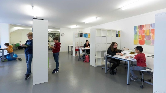 Lernen im fit4school-Lern- und Coachingcenter Foto vom Lernen im fit4school-Lern- und Coachingcenter